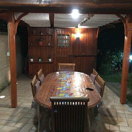 Villa Venere Near The Sea- 25 Minutes To S.Peter Ladispoli Εξωτερικό φωτογραφία